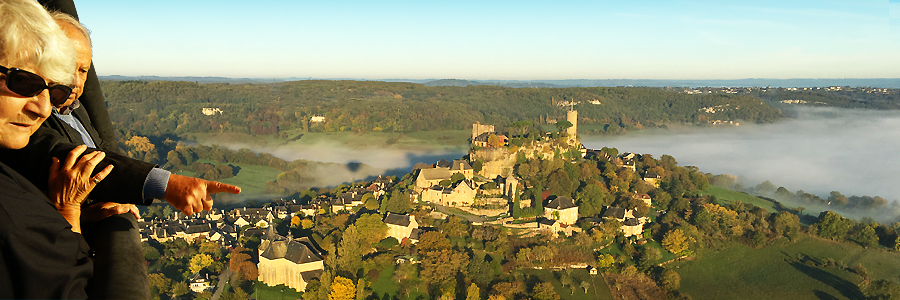 Décollage de la région de Turenne, Collonges la rouge, Curemonte en Corrèze.