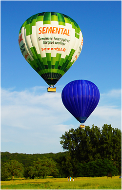 La montgolfière publicitaire "SEMENTAL"