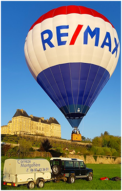 La montgolfière publicitaire "REMAX"